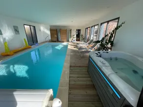 Caramelle Gite Indoor Pool 100% Private Spa - Image 2