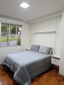 Well-located and quiet apartment in the center - Image 2