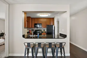 25th Floor • Skyline Views: Free Parking•Pool•Gym - Image 3
