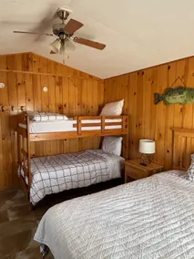 Cozy Lakeside Cabin | Hovde Resort | Northern 1 - Image 2