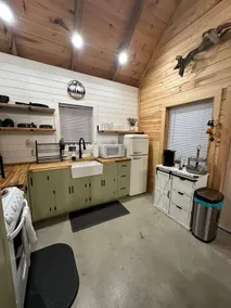 Petit Jean Mountain Hideaway - Image 4