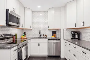 The Bauhaus | 4BR/3BA • Families • Ample Parking - Image 2