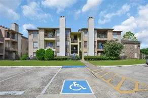 Modern 2BR/2BA | Gated Parking | Long Stays - Image 2