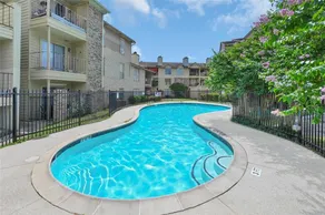 Modern 2BR/2BA | Gated Parking | Long Stays - Image 3