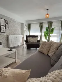 bright designer loft - Image 5