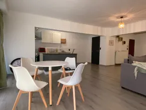 bright designer loft - Image 3