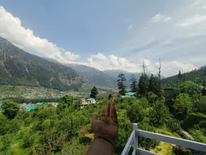 Aanagha - Apple Garden View - Image 2