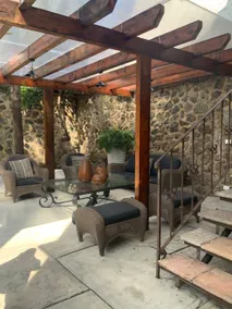 House with security, large jacuzzi, pet friendly. - Image 4