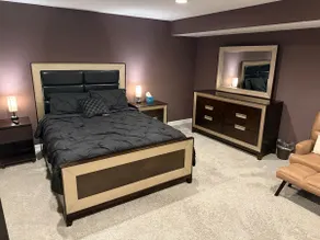 Private 1BD Basement Apartment w. Gym - Image 4