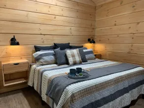 LingerLonger Cabin - Image 5