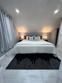 Blue Cozy Ski House - Image 3