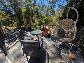 Heavenly Escape: stylish, spa, deck, Great Getaway - Image 3