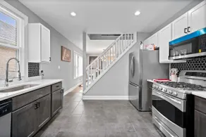 Spacious 5BR Near UChicago Medicine Long Stays - Image 3