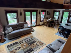 The Swan Lake House - Lakefront-Private Beach - Image 4