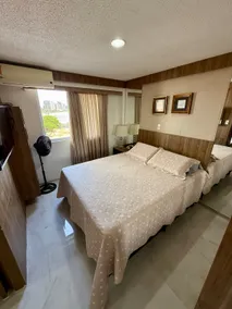 Flat American 104 - oceanfront - Image 2