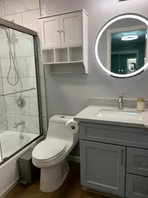 Seabreeze Retreat-Renovated/2Baths/Parking/Wi-Fi - Image 3