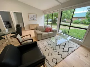 Guest House on a farm, Spring Hill - Image 3