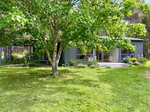 Guest House on a farm, Spring Hill - Image 2