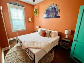 Spanish Tile Loft at Pearl Manor - Image 5