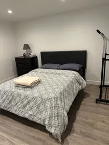 Cozy entire basement apartment - Image 4