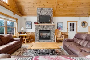Mountain Views, Fireplace, Large Deck! - Image 4