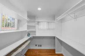 Modern Comfort Near Downtown & Major Highways - Image 5
