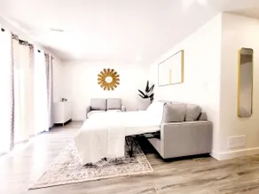 Modern Guest Suite with Private Entrance - Image 3