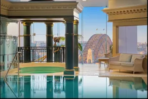 Fancy home with water view in the rocks - Image 3