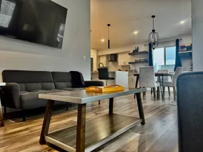 Luxury retreat minutes from Jasper National Park - Image 5