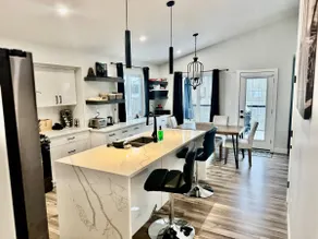 Luxury retreat minutes from Jasper National Park - Image 2
