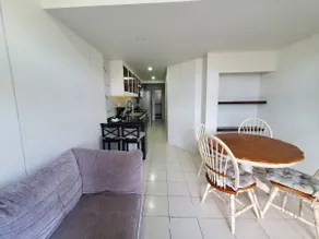 Modern apartment by Playas Bullring - Image 3