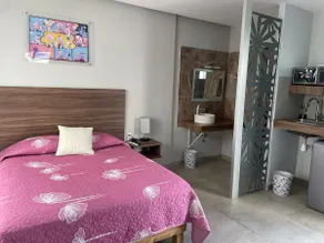 Room near the Veracruz Aquarium - Image 2