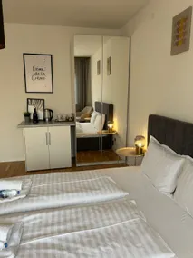 Near airport Zagreb 2 Netflix, WiFi, Self check in - Image 4