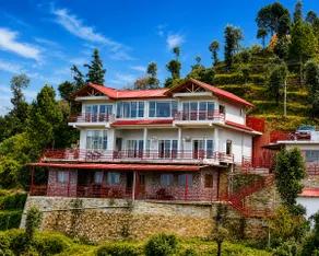 Himalaya facing 2 Executive Suites at Mukteshwar - Image 2
