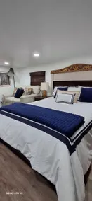 modern GUEST HOUSE (Garage Parking) - Image 2