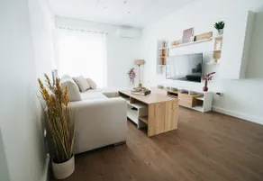 Luxury Port View Residence - Image 1