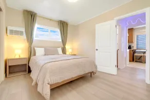 Cozy 2BD LA Oasis: 15min to DTLA | 30min to Disney - Image 5