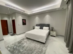 Cozy & modern 3BR guest house in central salalah - Image 5