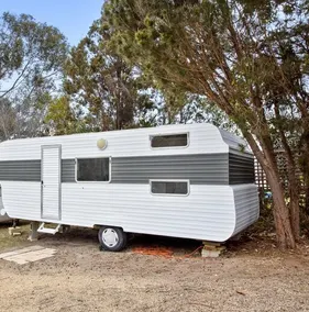 White Beach retreat - Image 2