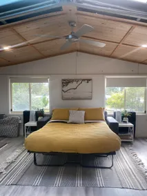 White Beach retreat - Image 4