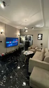 Luxury Flat with Jacuzzi - Image 3
