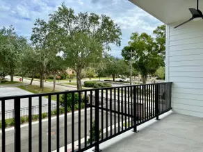 Watula on the Square - Luxury Downtown Retreat - Image 5