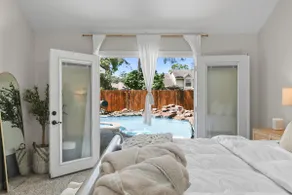 Woodbridge Bungalow - Vacation Villa - Image 4