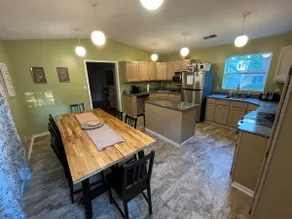Mountaineer Haven in Suncrest near WVU - Image 4