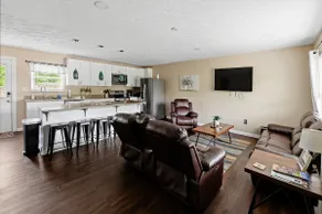 The Cozy 3BR Home | Fire Pit | Near Ark Encounter - Image 2