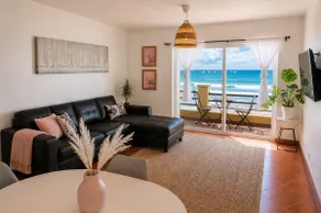 Beach Lovers Paradise - Image 3