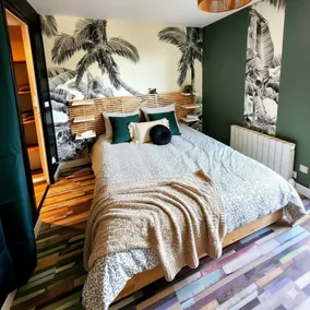 Designer studio in Noyon, Hauts-de-France - Image 2