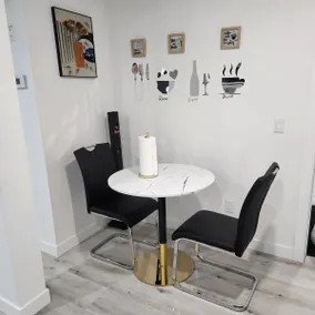 2 bedrooms luxury basement suite close to Calgary airport - Image 4