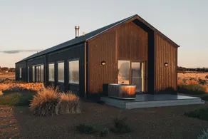 Luxury Off-Grid Stay | Ocean Views, Port Campbell - Image 5