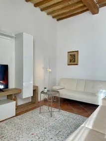 La Casina Tuscan Countryside View - Image 4